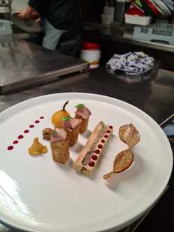 marbr-de-foie-gras-et-caille-confite.jpg